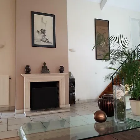 فندق مبيت وإفطار D'orange 4*