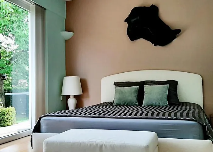 D'orange Bed & Breakfast 4*